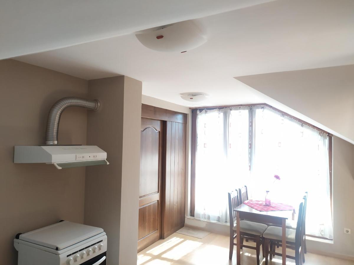 Mountain Sunrise Apartment Bansko Bagian luar foto